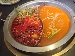 -沸炉重庆老火锅(军事博物馆店)