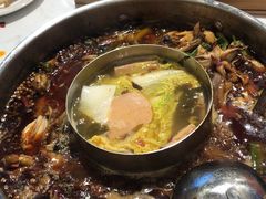 -蛙两只美蛙鱼头火锅(恒茂店)