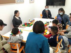 -艾克瑞特机器人教育(金狮校区)