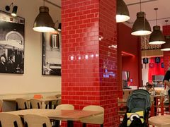 -城市大道红炉披萨烘焙坊