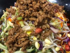 招牌肉酱热凉皮-西北杂粮筐凉皮大王(龙湖·北城天街购物广场店)