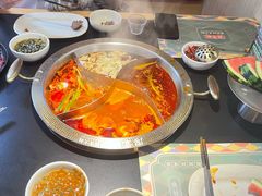 -廖掌柜·重庆鲜货火锅(上海首店)