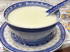 -广信牛奶甜品世家(台东店)
