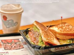 -The Habit Burger Grill 哈比特汉堡(复兴soho店)