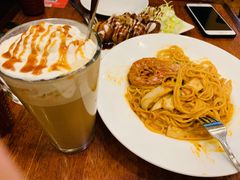 -玛格萝妮比萨屋(四平店)