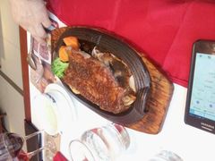 霜降牛排-炙烧战斧牛排餐厅(中山路动壹店)