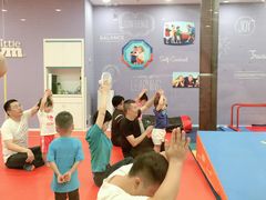 -小小元气运动馆(无锡茂业中心店)
