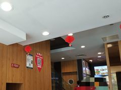 大堂-肯德基(杭州和平饭店)