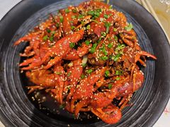 -肥肥虾庄·金牌油焖大虾(汉口城市广场店)