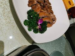-龙悦湾酒家·八阵鱼生·渔人码头店
