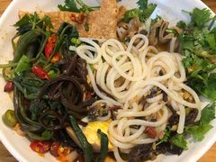 螺小胖干捞粉-螺小胖柳州螺蛳粉(钟楼总店)