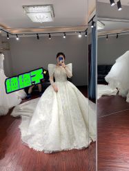 -伯瓷皇后婚纱艺术空间