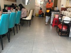 大堂-张大师鸭爪爪特色干锅(南湖店)