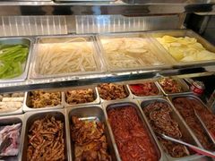 -三顾冒菜·麻辣烫(龙湖北城天街店)