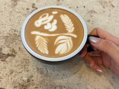 兔子拉花咖啡-Roast8ry Coffee Lab