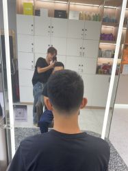 -苏豪路易士·嘉玛发廊