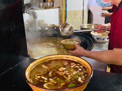 招牌牛肉汤-兄弟俩老李家牛肉汤(总店)