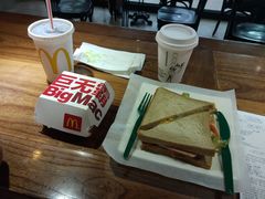 -星巴克(北京天坛东路店)