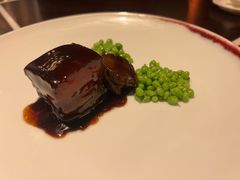 鲍鱼红烧肉-杭州西子湖四季酒店·金沙厅