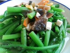 -椿记烧鹅(叠彩店)