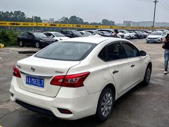 -神州租车(白云机场T1服务点)