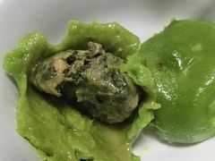 马兰头鲜肉青团-沈大成(南京东路店)