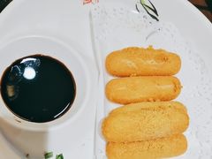 -乡土黄·鲜牛肉火锅·小龙虾(兴业街店)
