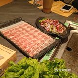 非常适合家人朋友一起聚餐，环境干净整，服务