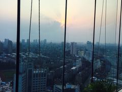-云顶旋转自助景观餐厅