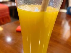 鲜榨芒果汁-荷花泰菜(东方新天地店)