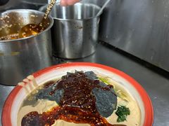 -嘎嘎香·大茶缸麻辣烫