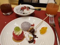 -怡聚轩全日制自助餐厅(大中华喜来登酒店)