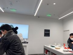 -Apple授权专营店(德汇万达店)