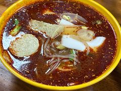 -不起眼麻辣烫凉皮店