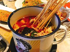 -喝丢一只鞋辣炒海鲜小烧烤(三八广场店)