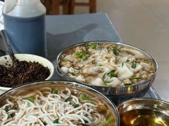 -正宗杨记普洱酸醋米线(总店)