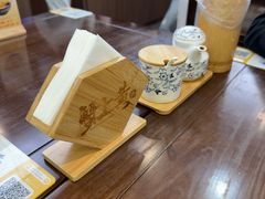 -蟹上黄·蟹黄面·江南糖水(人民广场店)