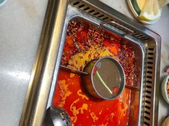-巴渝瓦肆重庆鲜火锅(宝龙环湖店)