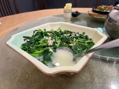 -正宗鸡饭粤香酒家(朱村店)