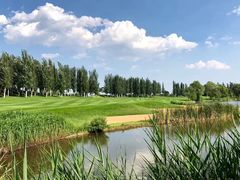 -万柳高尔夫俱乐部