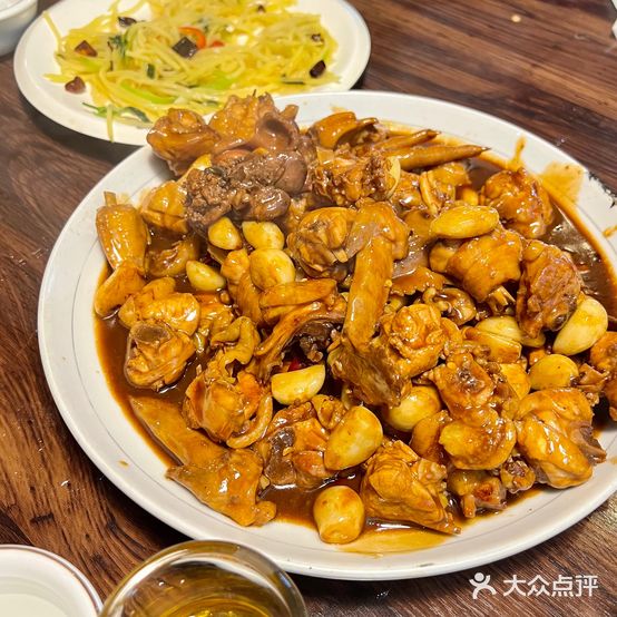京利私房菜(趵北路分店)