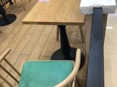 露天位-满记甜品(金唐购物中心店)