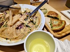 -关东小磨东北菜(上海长风大悦城店)