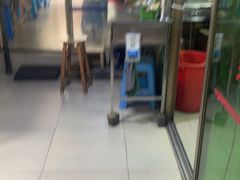 -陈氏老字号十三小炸炸店