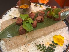 -何师烧烤Pro ·江湖川菜·小龙虾·精酿(太古里旗舰店)
