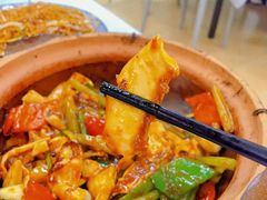 -天宝食坊·啫啫煲大排档(西华路店)