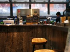 大堂-HIGH FIVE哈福手工汉堡(桂林路店)