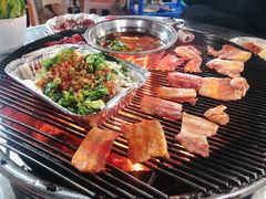 -小辣椒汤锅烧烤(温泉南街店)