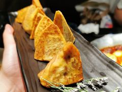 -湊湊火锅·茶憩(打浦桥日月光店)