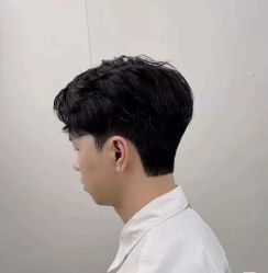 -丝语萱形象